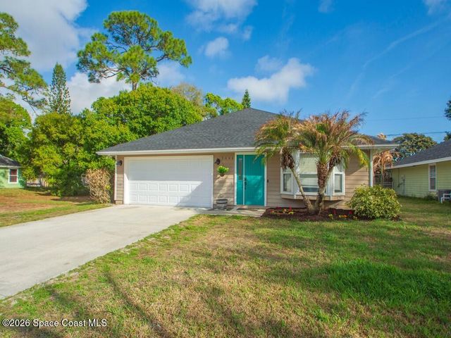 3446 1st Street, Vero Beach, FL 32968