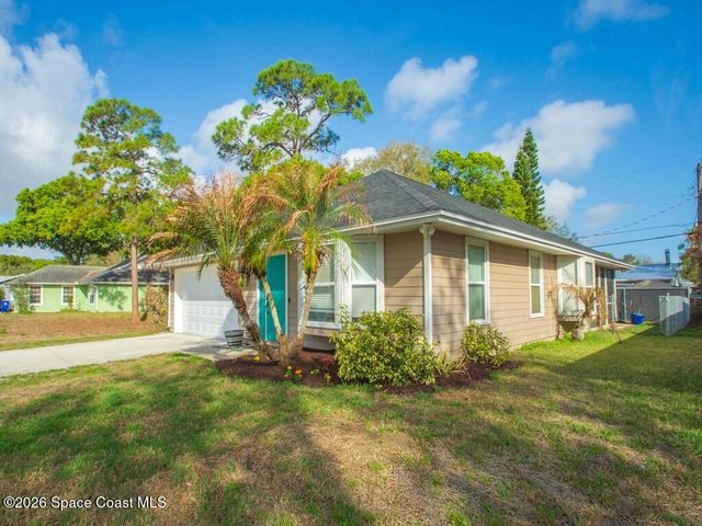 3446 1st Street, Vero Beach, FL 32968