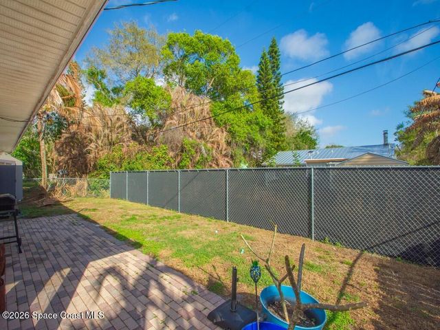 3446 1st Street, Vero Beach, FL 32968