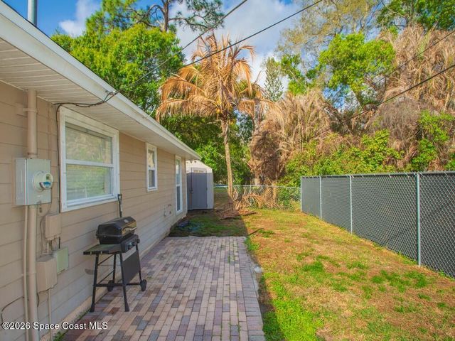 3446 1st Street, Vero Beach, FL 32968