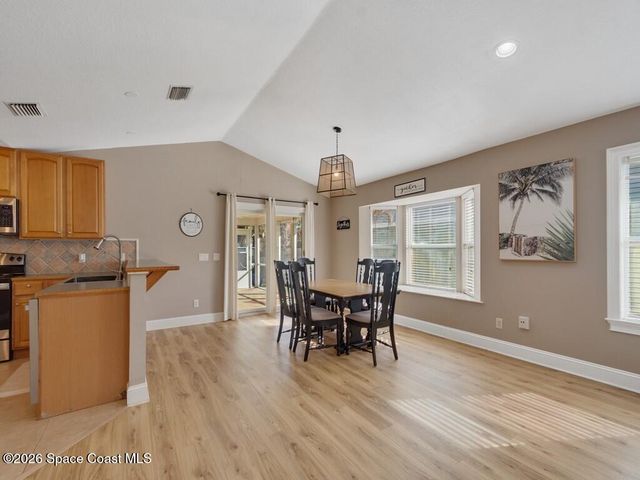 3446 1st Street, Vero Beach, FL 32968