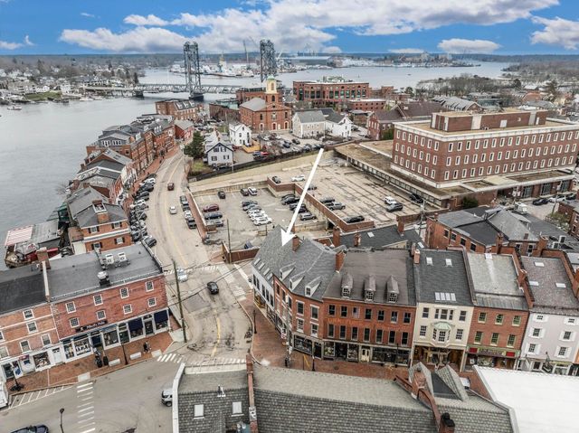 8 Bow Street, Portsmouth, NH 03801