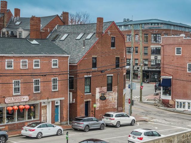 8 Bow Street, Portsmouth, NH 03801