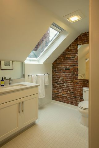 8 Bow Street, Portsmouth, NH 03801