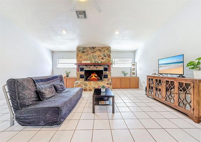 1961 CANADIANA COURT, Dunedin, FL 34698