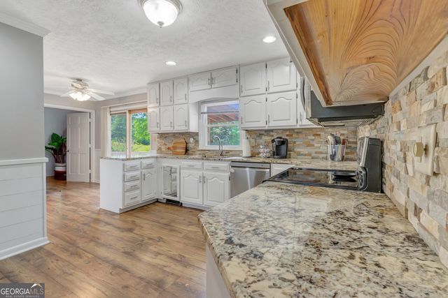 130 Seay Road, Fayetteville, GA 30215