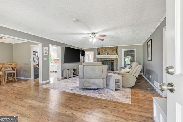 130 Seay Road, Fayetteville, GA 30215