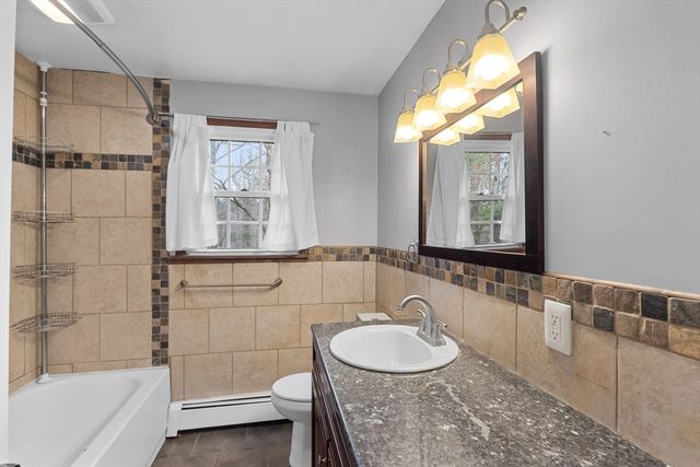 491 Grafton St, Shrewsbury, MA 01545