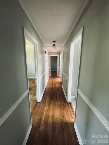 305 Forestway Drive, Mount Holly, NC 28120