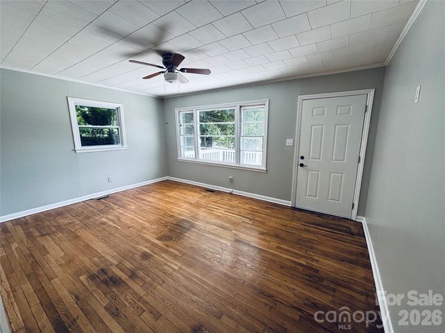 305 Forestway Drive, Mount Holly, NC 28120