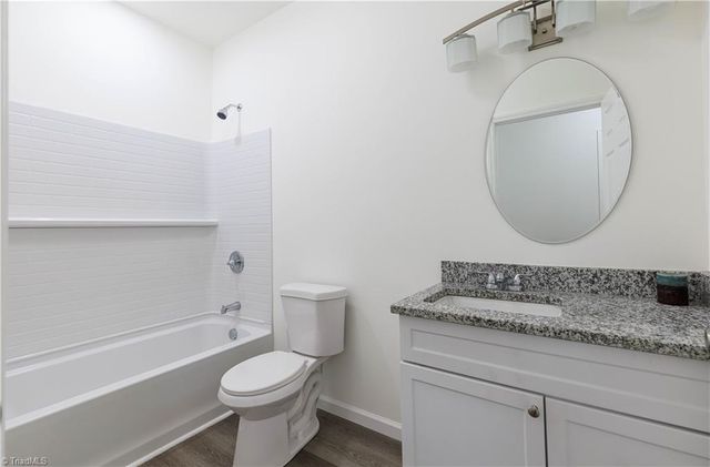 4761 Kester Mill Road, Winston-salem, NC 27103