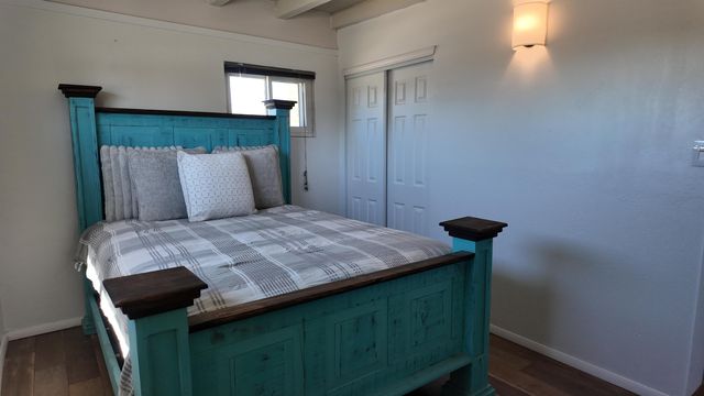 1226 Christine Street NE, Albuquerque, NM 87112