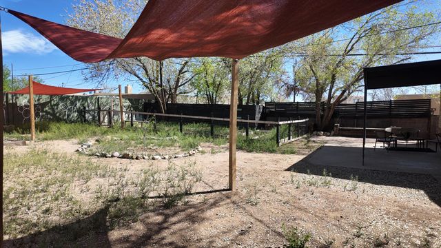 1226 Christine Street NE, Albuquerque, NM 87112