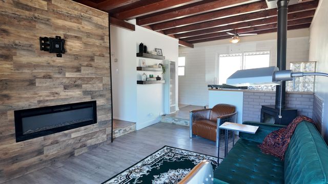 1226 Christine Street NE, Albuquerque, NM 87112