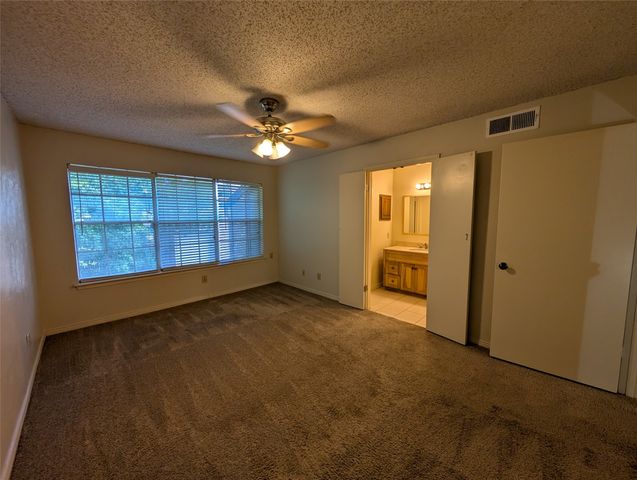 9801 Royal Lane 311, Dallas, TX 75231