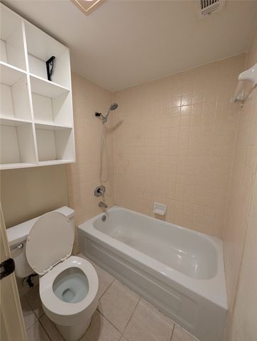 9801 Royal Lane 311, Dallas, TX 75231