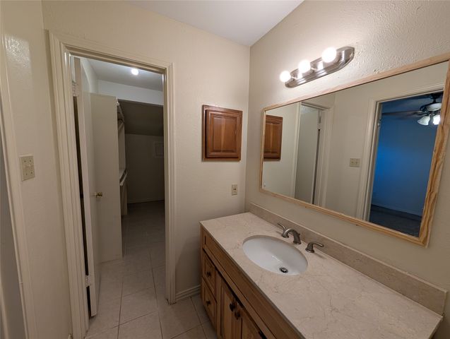 9801 Royal Lane 311, Dallas, TX 75231