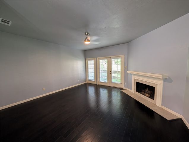 9801 Royal Lane 311, Dallas, TX 75231