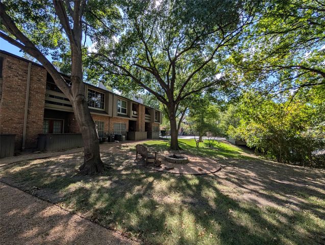 9801 Royal Lane 311, Dallas, TX 75231