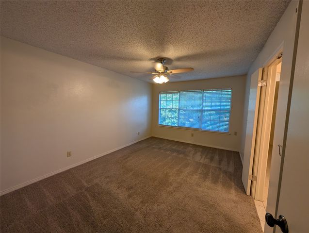 9801 Royal Lane 311, Dallas, TX 75231