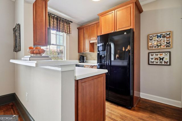 2814 Peachtree Road NW 10, Atlanta, GA 30305