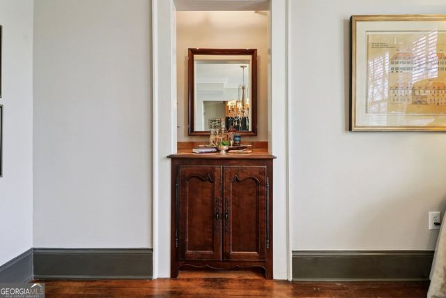 2814 Peachtree Road NW 10, Atlanta, GA 30305