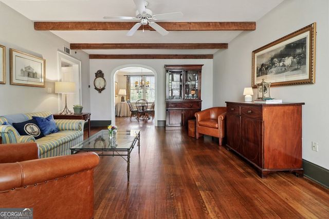 2814 Peachtree Road NW 10, Atlanta, GA 30305