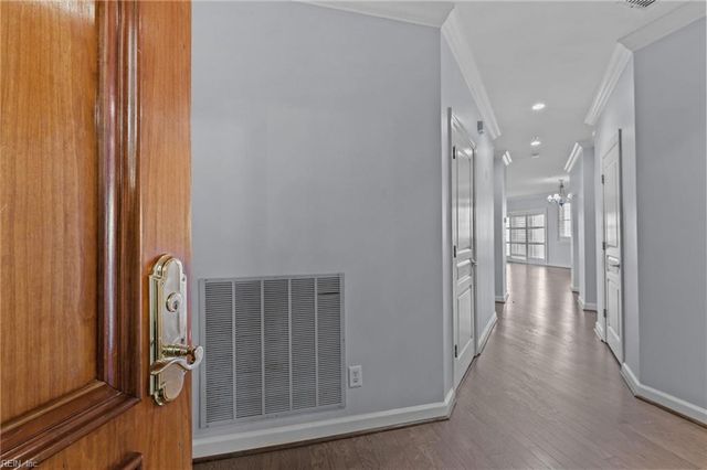 301 Brooke Ave Apt 103, Norfolk, VA 23510