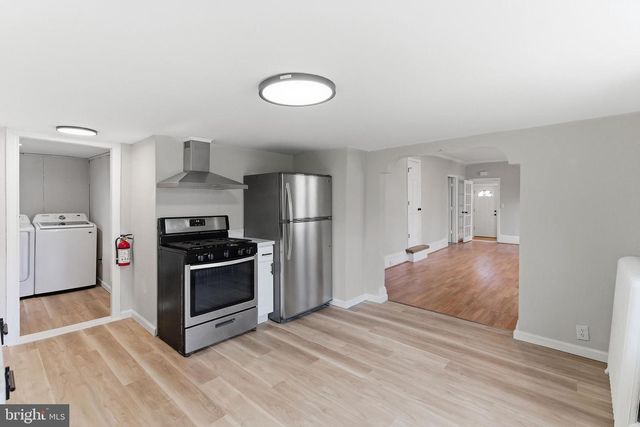 409 CEDAR AVE, Lindenwold, NJ 08021