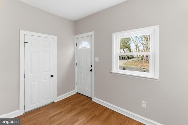 409 CEDAR AVE, Lindenwold, NJ 08021