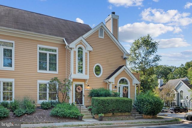 1532 CHURCH HILL PL, Reston, VA 20194