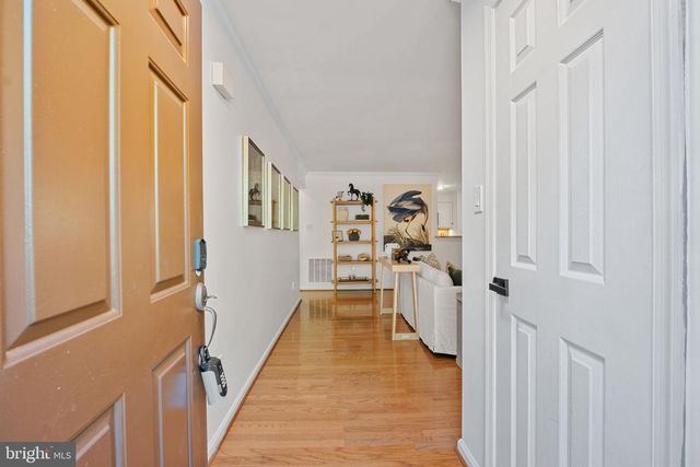 1532 CHURCH HILL PL, Reston, VA 20194