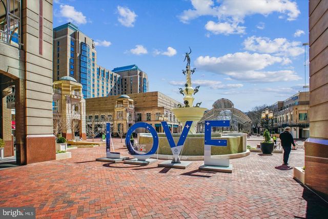 1532 CHURCH HILL PL, Reston, VA 20194