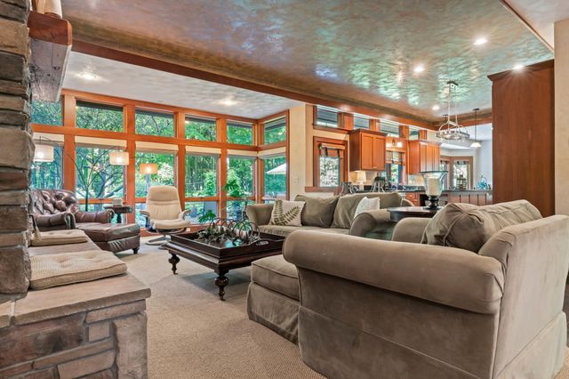 1211 Lonsdale Boulevard E, Northfield, MN 55057