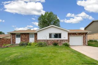 1408 COLUMBINE CT, Cheyenne, WY 82001