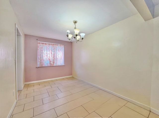 564 GARFIELD AVE, Jc, Greenville, NJ 07305
