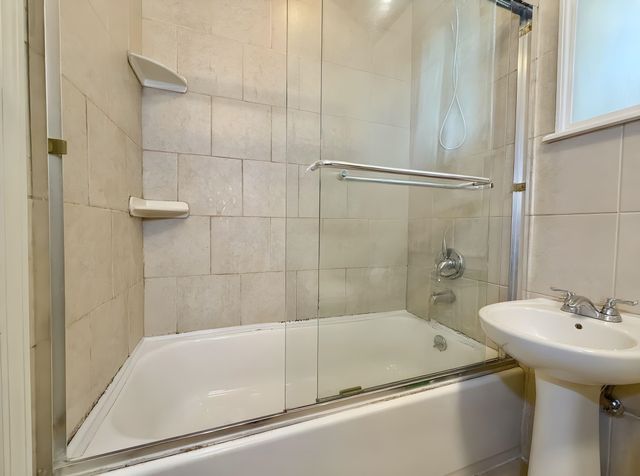 564 GARFIELD AVE, Jc, Greenville, NJ 07305