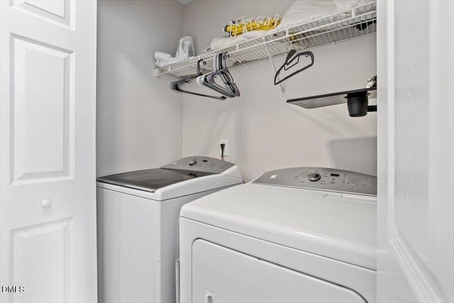 528 Arbor Creek Drive, Holly Springs, NC 27540