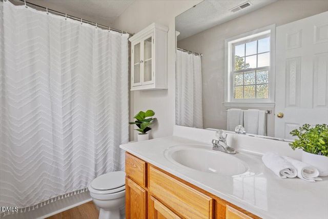 528 Arbor Creek Drive, Holly Springs, NC 27540