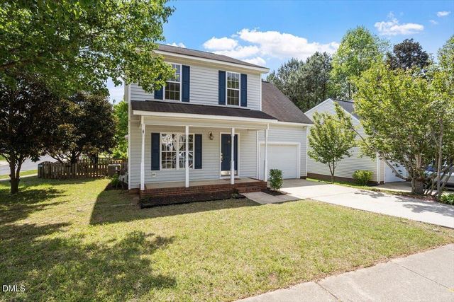 528 Arbor Creek Drive, Holly Springs, NC 27540