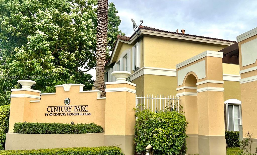 8970 W Flagler St 212, Miami, FL 33174