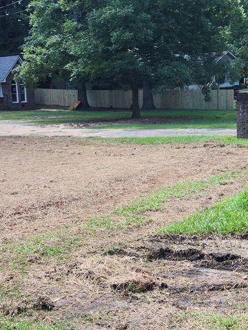 520 Lee Road 0237, Smiths Station, AL 36877