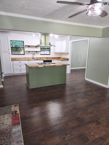 520 Lee Road 0237, Smiths Station, AL 36877