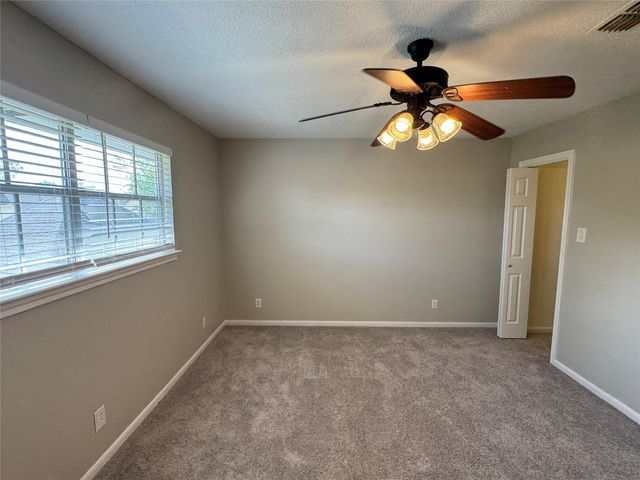 6630 Sumner Isle Court, Spring, TX 77379