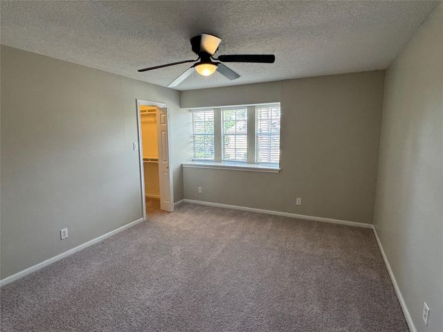 6630 Sumner Isle Court, Spring, TX 77379