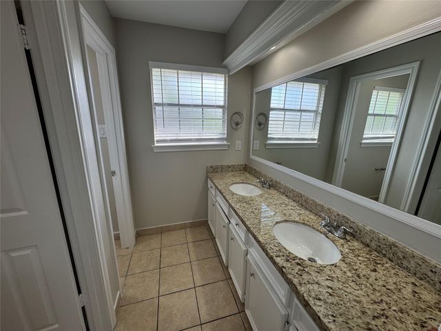 6630 Sumner Isle Court, Spring, TX 77379