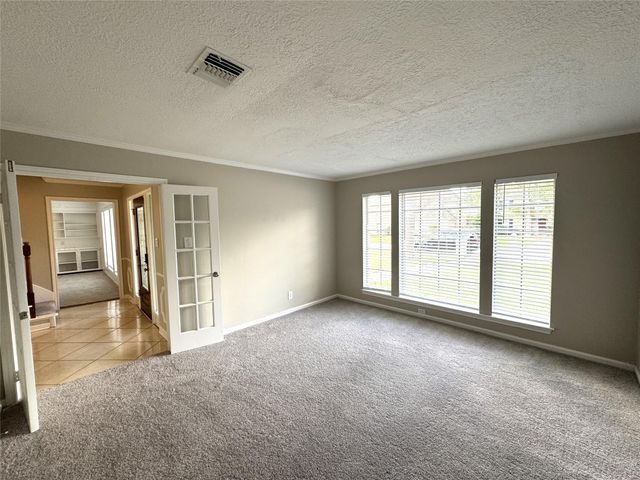 6630 Sumner Isle Court, Spring, TX 77379