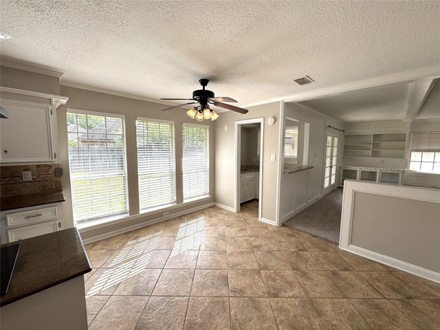 6630 Sumner Isle Court, Spring, TX 77379