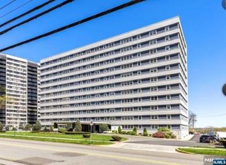 280 Prospect Avenue 5D, Hackensack, NJ 07601