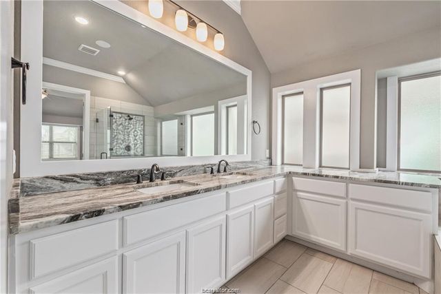 2612 Somerton Court, College Station, TX 77845